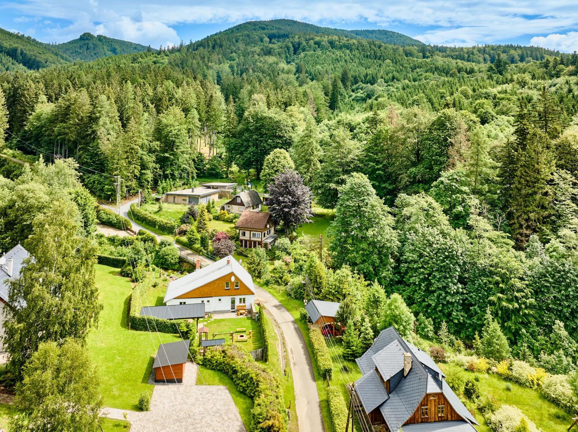 Desny Kout Villa Kouty Kültér fotó